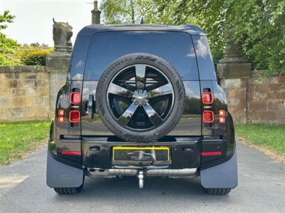 2025 Land Rover Defender 110