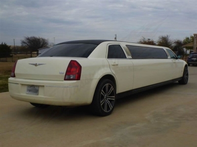 2006 Chrysler 300 Touring Limousine