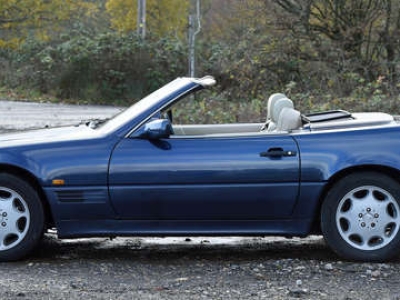 1994 Mercedes-Benz SL320