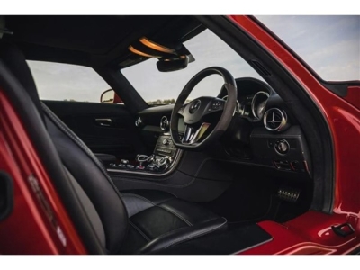 2011 Mercedes-Benz SLS