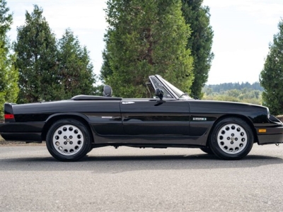 1989 Alfa Romeo Spider Quadrifoglio