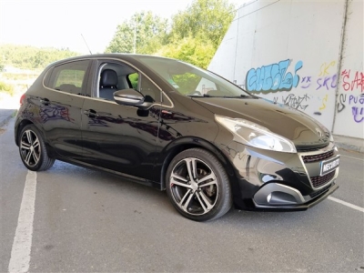 2015 Peugeot 208 Puretech