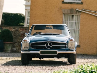 1968 Mercedes-Benz W113 280SL Pagoda