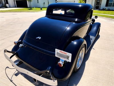1933 Ford 3 Window Coupe