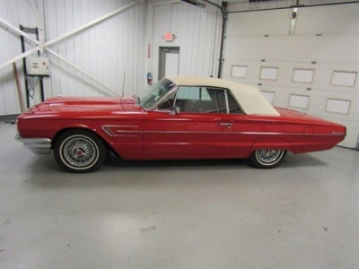 1965 Ford Thunderbird