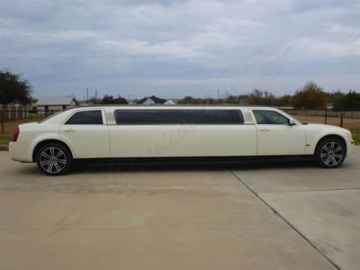 2006 Chrysler 300 Touring Limousine
