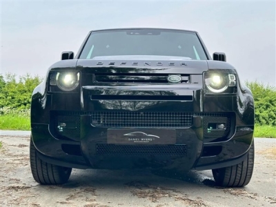 2025 Land Rover Defender 90