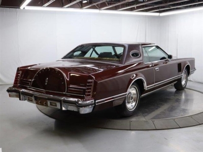 1977 Lincoln Continental Mark V