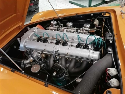 1969 Aston Martin DB6 MK1 Volante