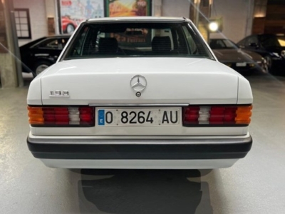 Mercedes - Benz 190
