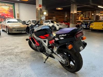 Honda CBR 900 RR Fireblade