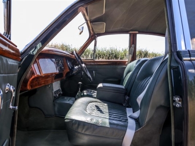 1962 Jaguar MKII 3. 8 Saloon