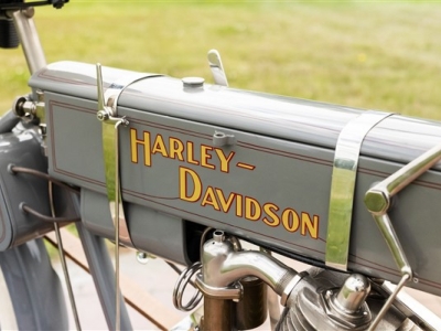 1908 Harley Davidson Model 4 Strap Tank