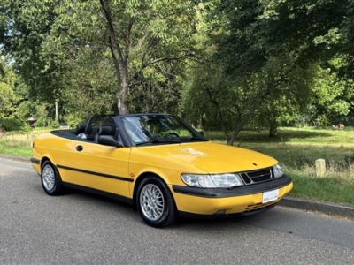 Saab 900 Mellow Yellow. SOLD Your Classic Car.