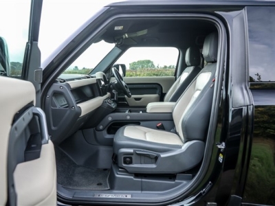 2022 Land Rover 90 D250 MHEV X-Dynamic S