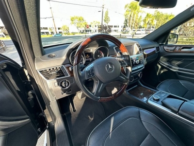 2014 Mercedes Benz GL550