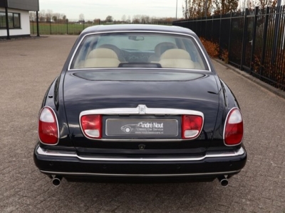 2002 Rolls-Royce Silver Seraph Park Ward
