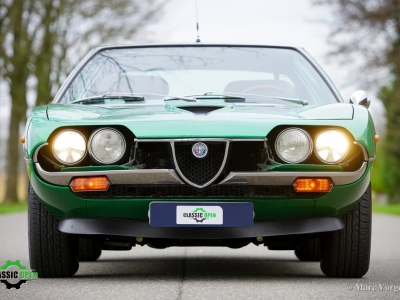 Alfa Romeo Montreal