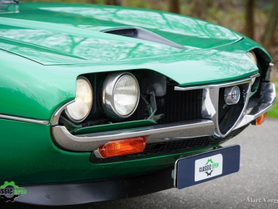 Alfa Romeo Montreal