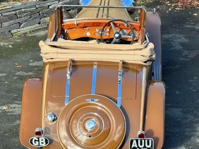 1933 Bentley 3.5 Litre Barker Sporting Drophead Coupe B17AE