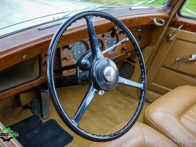 Classic Bentley R-type LHD Automatic