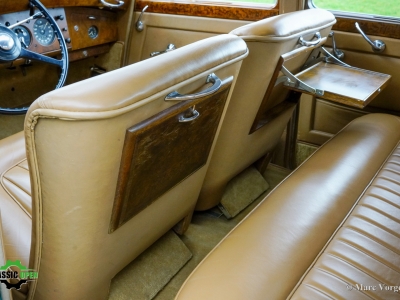 Classic Bentley R-type LHD Automatic