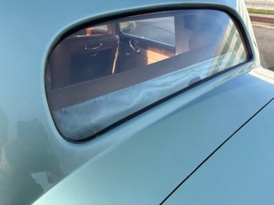 Classic Bentley R-type LHD Automatic