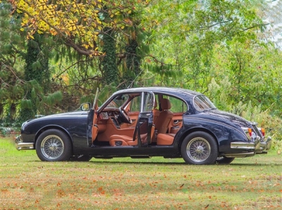 Beacham Jaguar MK2