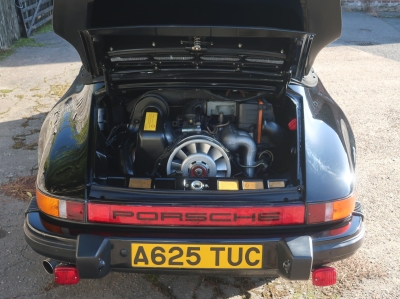 1984 Porsche 911 3.2 Carrera Cabriolet
