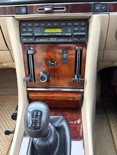 Very rare SL One owner for 40 years and 21.030 km. Stunning Original!
