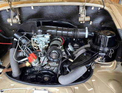 Top restored Karkmann Ghia. Rare and beautiful color.