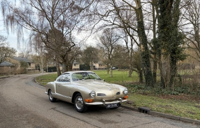 Top restored Karkmann Ghia. Rare and beautiful color.