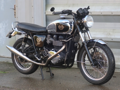 Triumph T100 Bonneville