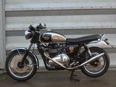 Triumph T100 Bonneville