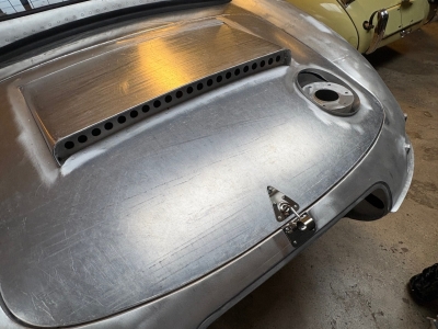 Unique Jaguar E-type Lightweight Project