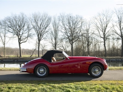 1955 Jaguar XK140 SE Roadster (LHD)