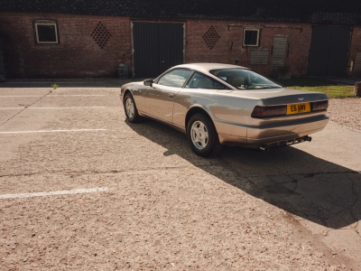 Aston Martin Virage