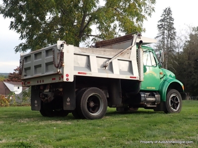 1993 International 4600 Dump Truck w/snow plow and sander