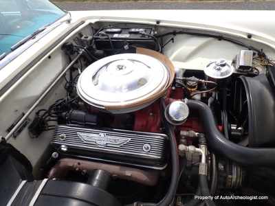 1956 Ford T-Bird/Thunderbird - America Graffiti