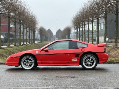 Pontiac Fiero GT V6