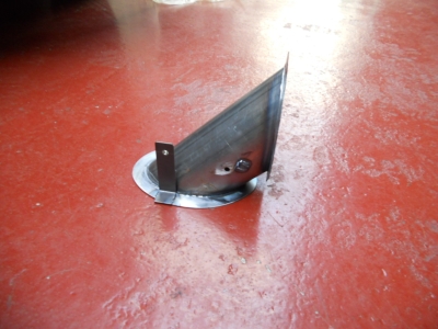 Aston Martin Air Intake to Bulkhead for DB4 (LH & RH Available) [Part No. RC030C]