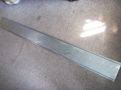 Aston Martin Top Hat Sections (1/2 Sill Box) for DB4 [Part No. RC041]