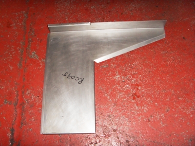 Aston Martin Nearside Inner Flitch Beneath Coil Mounting for DB5/6 (LH) [Part No. RC075]