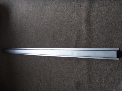 Aston Martin Loom Tube/Top Hat for DB6 [Part No. RC081]