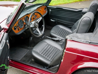 Triumph TR6 with Overdrive