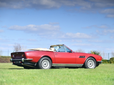 Aston Martin V8 Volante LHDF