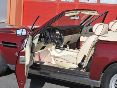 Aston Martin V8 Volante LHDF