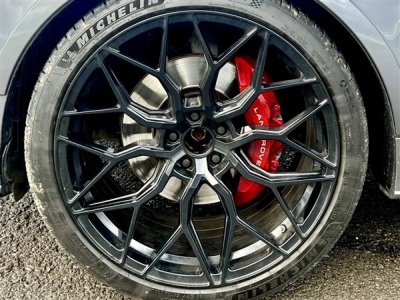 2020 Land Rover Range Rover SVR Carbon Edition