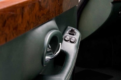 Beacham Jaguar XK150