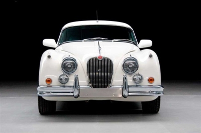 Beacham Jaguar XK150